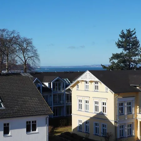 Kurhaus Nordstrand 45409 * Goehren (Ruegen)