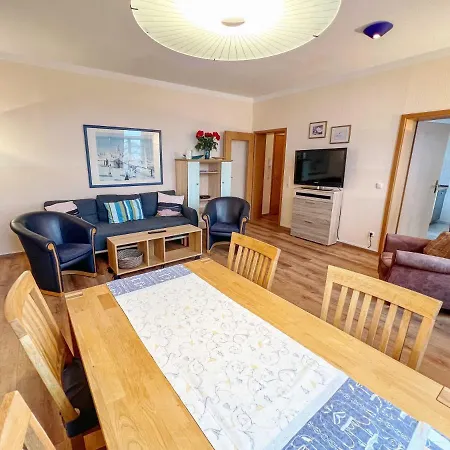 Kurhaus Nordstrand 45409 * Goehren (Ruegen)